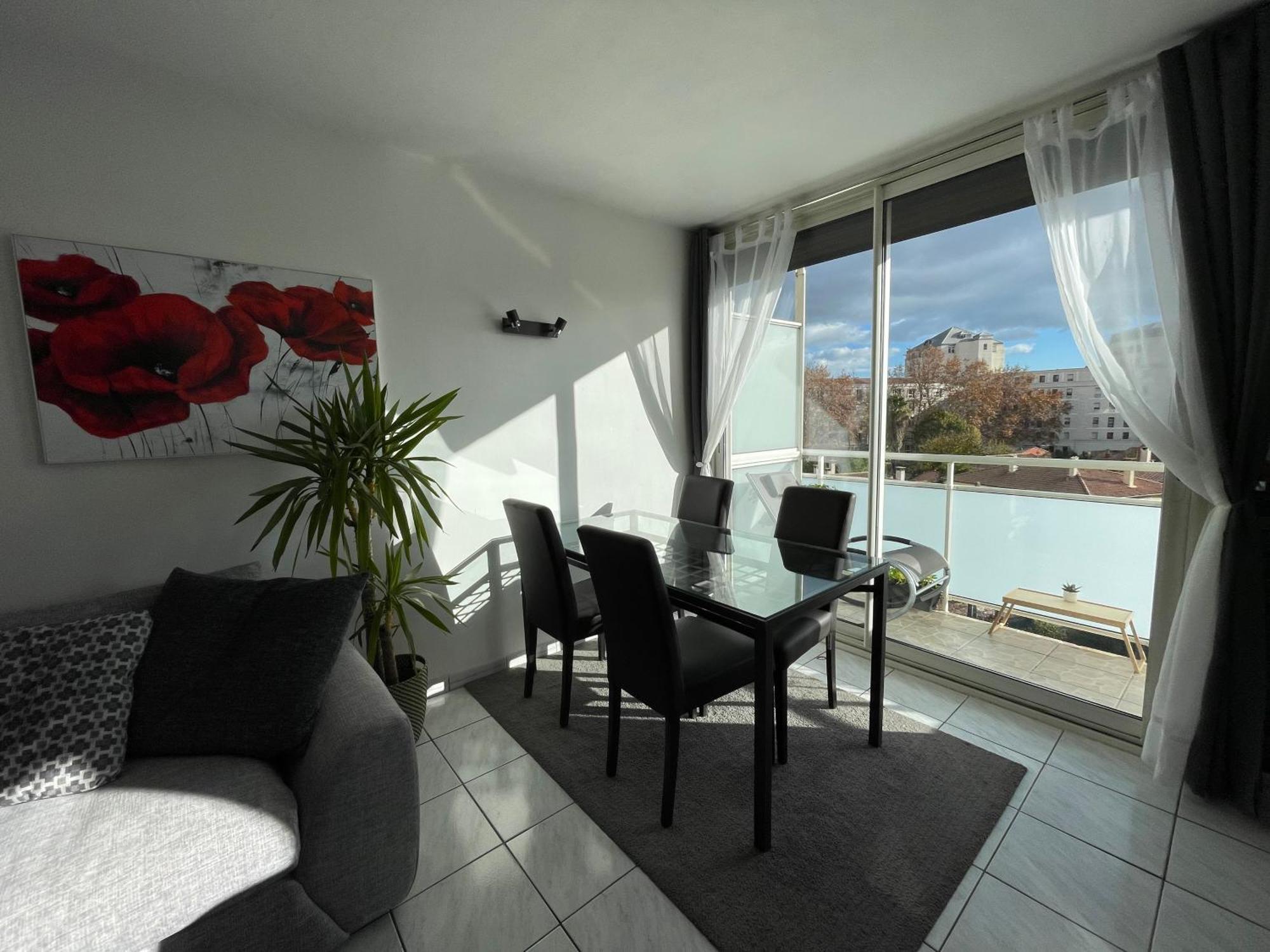 Appartement Port Marianne Montpellier Exterior photo